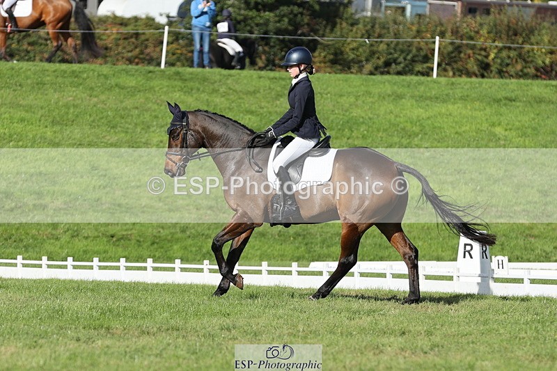 251024A-120040-10092 - D-357-Fenella.Redvers