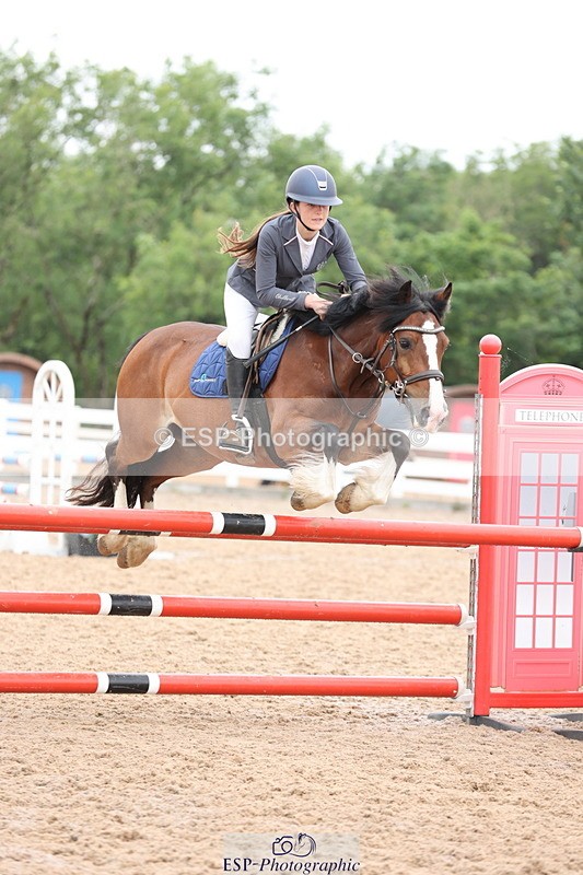 240630A-111207-12552 - Cls 31 Discovery and 90cm Open