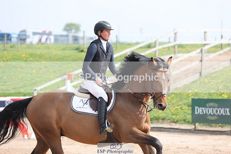 250424-104857-03244 - Cls 33 Young Horse 7yr old
