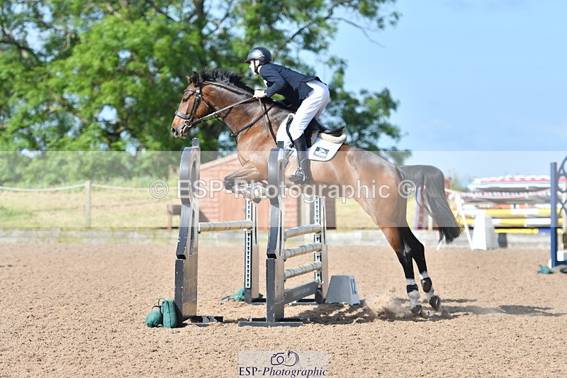 240609A-090831-03238 - Cls 15 Snr British Novice and 90cm Open