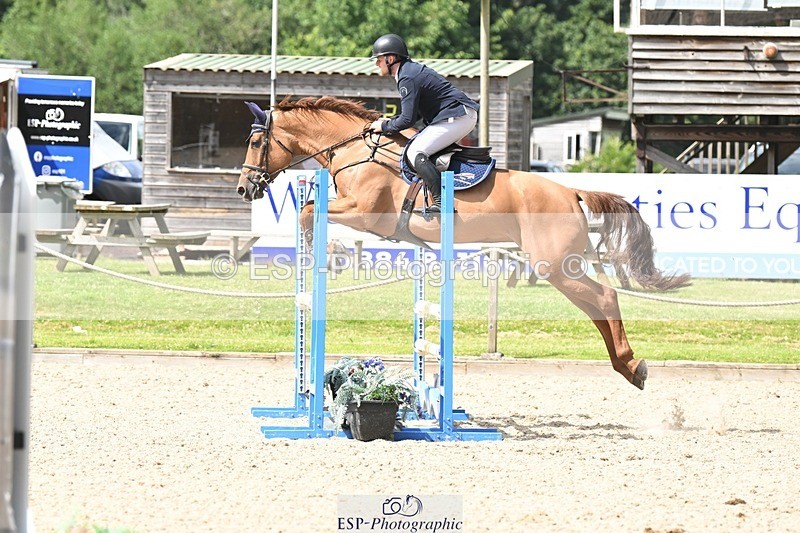 240704-153743-04649 - Cls 8 Discovery and 1m Open