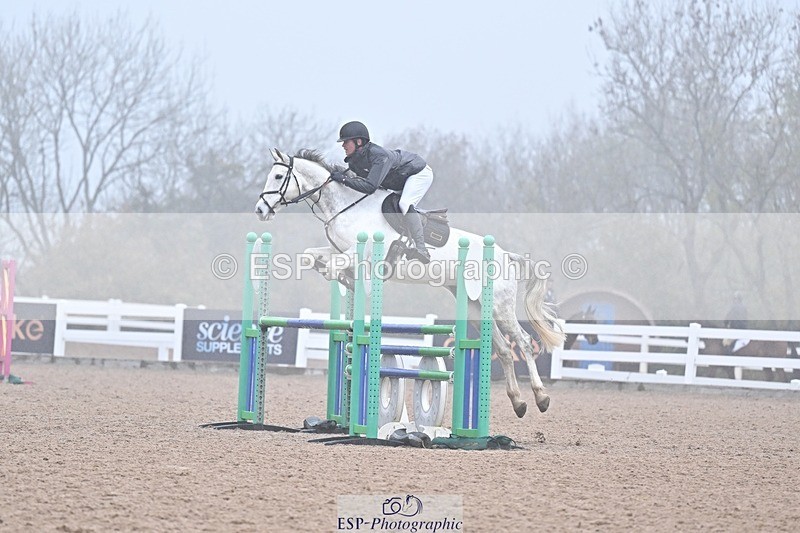 251029-114306-00370 - Newcomers and 1.10m