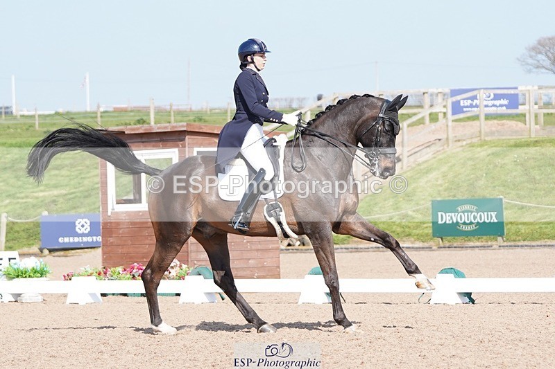 250404-150316-06835 - 161-Katie.Bailey-Hillgrounds.Wolkenhall