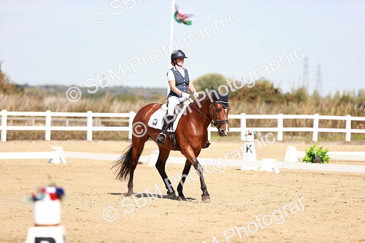 SBM_004430 - Class 12 - Novice 5 - 10.31-11.41