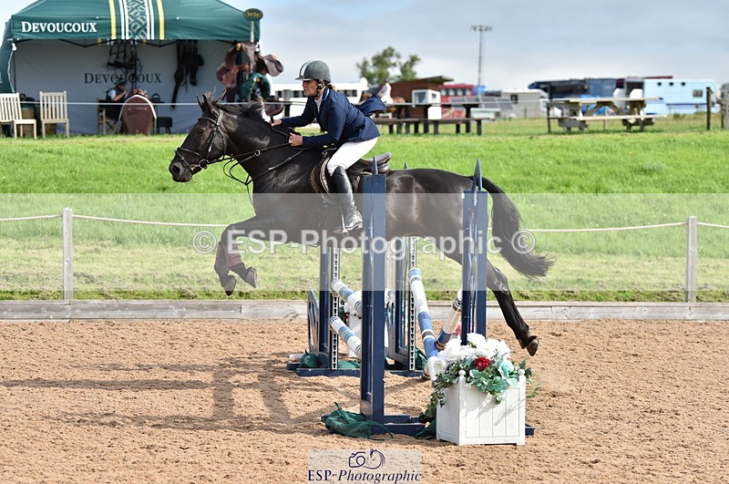 230810A-100916-00223 - Cls 8 British Novice & 90cm Open