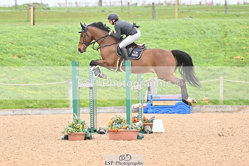 240405A-141534-01907 - Cls 5 National 1.30m Open