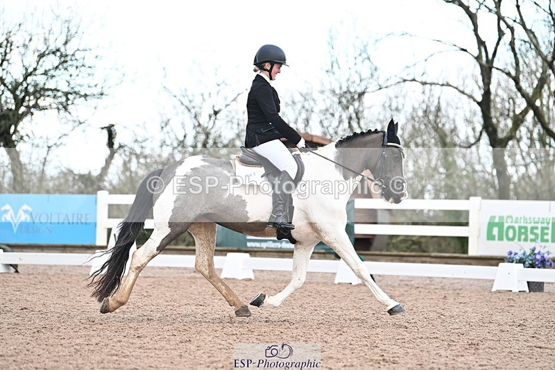 240218A-104955-05713 - 241-Looby.Marsden-Essentially.Small.Change