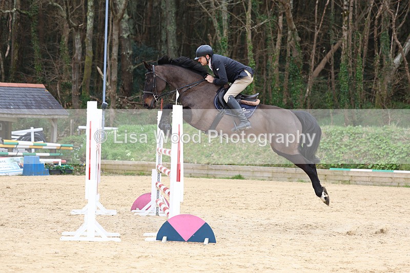 3E7A7809 - Class 9: Senior Foxhunter/1.20 open