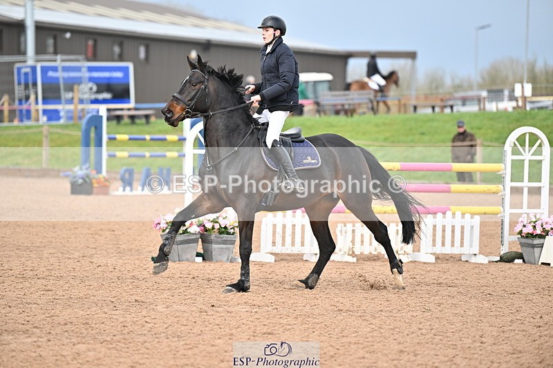 240315A-122201-00897 - Cls 3 Snr Foxhunter