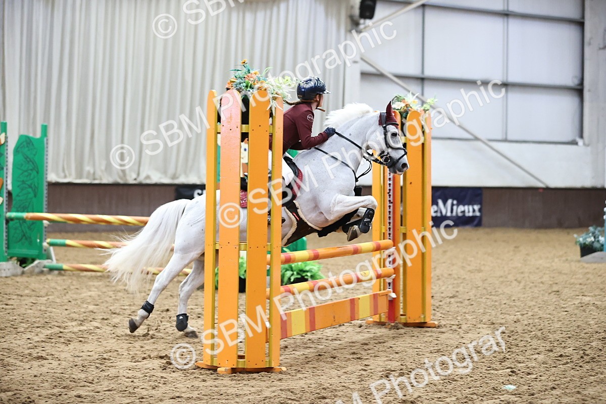 SBM_003463 - Class 11 - Springboard 128cm 138cm Restricted 85cm 95cm