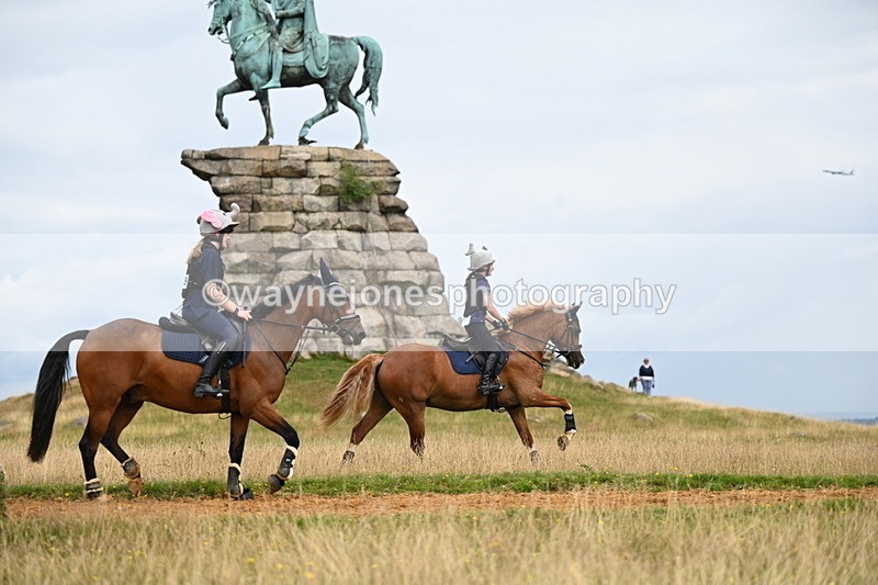 DSC_6059 - Time at Statue 12:17 to 12:44