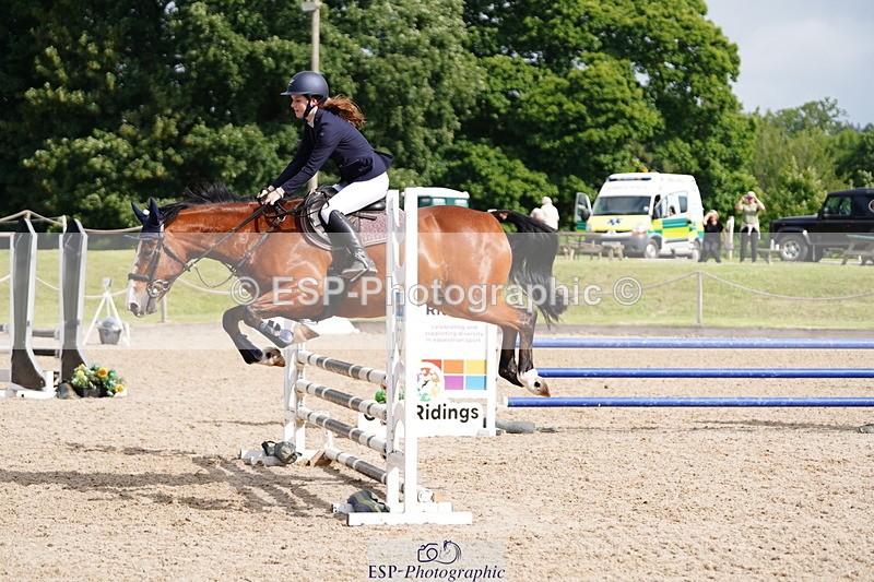 250613A-092148-01062 - Cls 9 85cm Amateur Quali