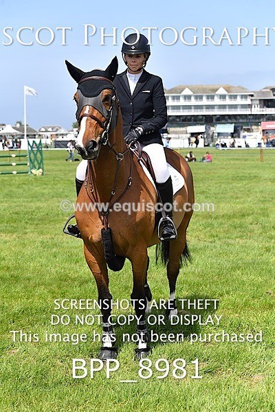 BPP_8981 - CLASS 3 The RHS Andrew Hamilton Coach Novice Qualifier (1.20m)