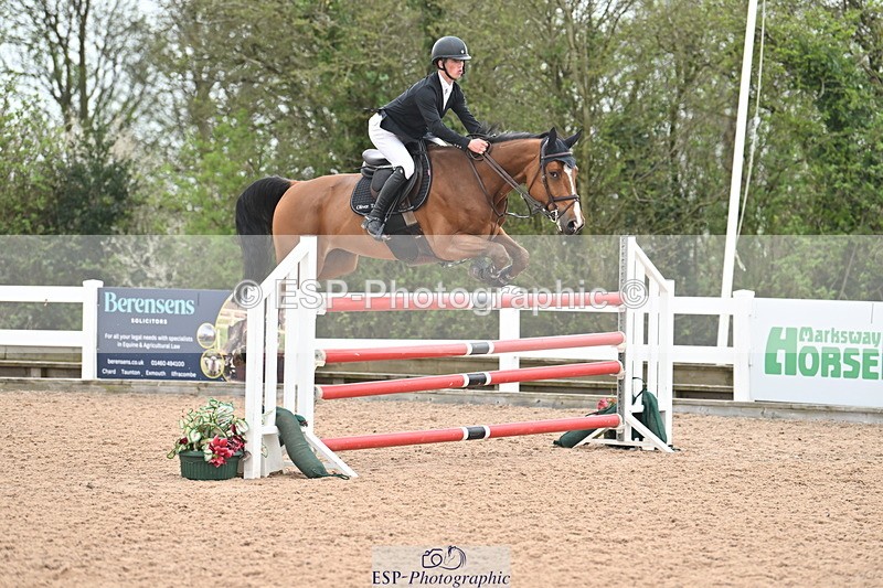 240406A-160627-04335 - Cls 17 National 1.30m Open