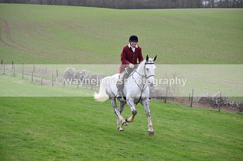 WJ6_9064 - Line Three