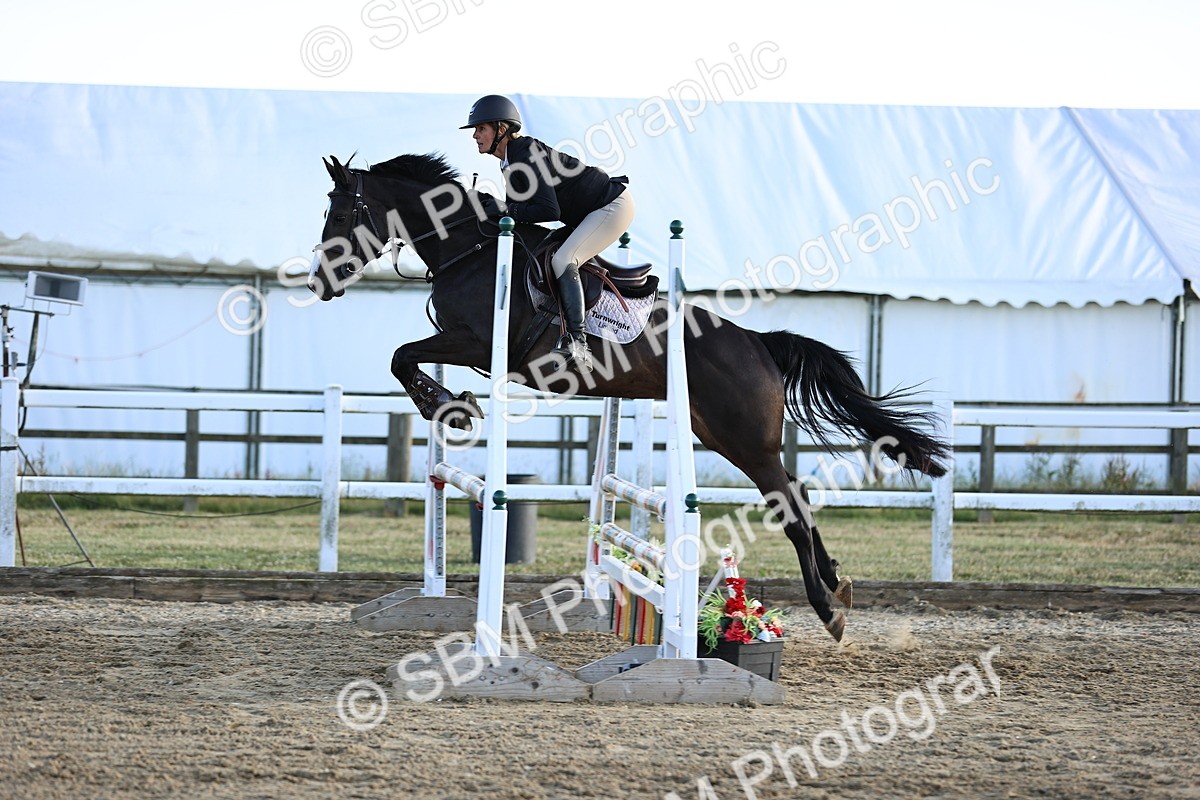 SBM_012610 - Class 12 - Senior British Novice - 90cm Open