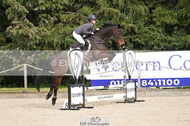 260322A-142008-01963 - 13 Foxhunter 1m 20 Open