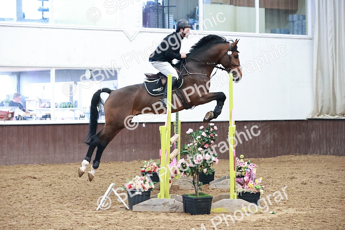 SBM_002845 - Class 10 - Senior Newcomer 1.10m