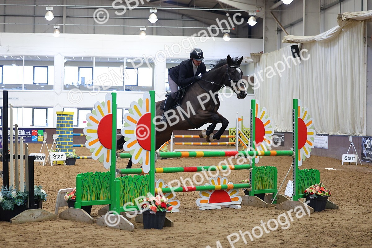 SBM_002913 - Class 8 - Senior Newcomers - 1.10m
