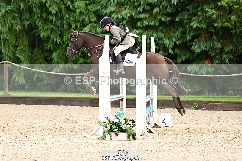 240824X-104851-24953 - 70cm Round 2 10.30 to 12.10