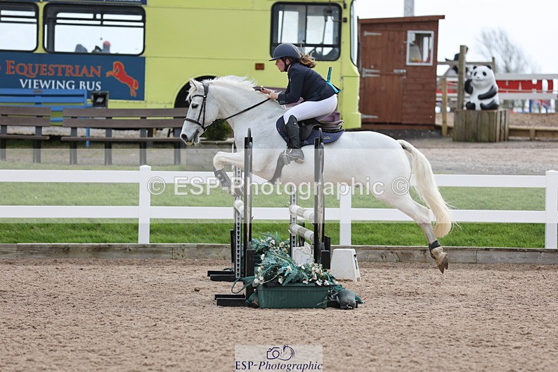 240406A-111955-03017 - Cls 20 British Novice and 90cm Open
