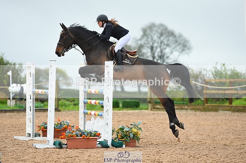 230505A-103422-02941 - Cls 20 Snr Foxhunter