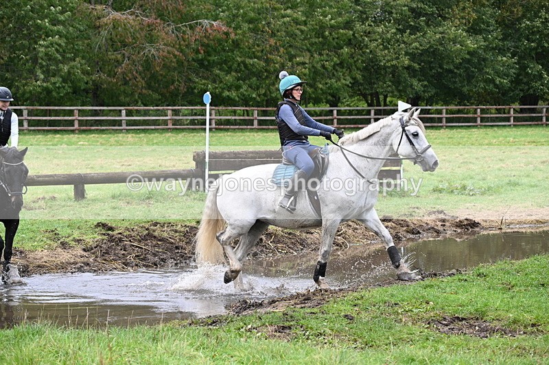 WJ6_6077 - Time at Photographer 12:41 to 13:05