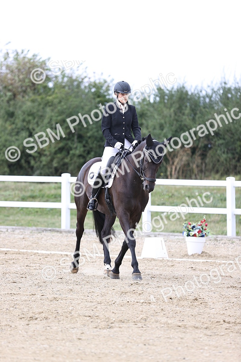 SBM_017941 - Class 14 - Novice 23 - 15.16-16.19