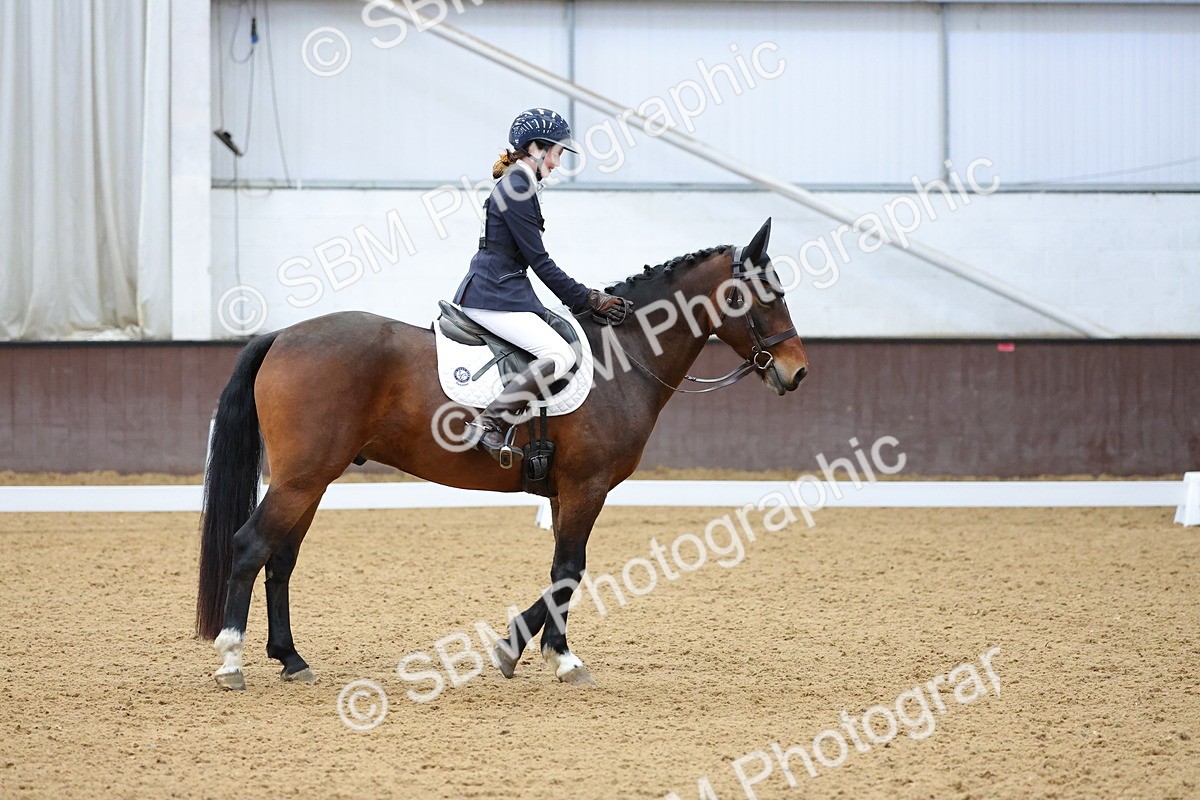 SBM_003030 - Novice