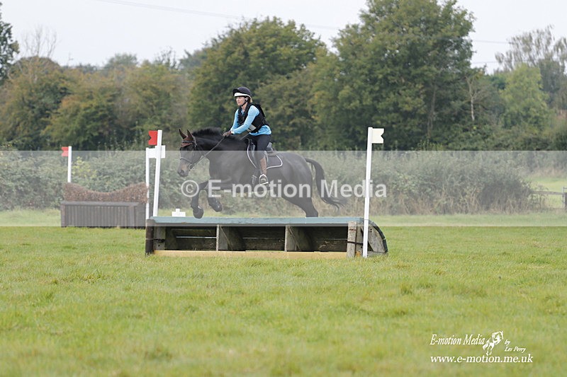  WWHT 171021 1083 - Open Novice (0.80m)  17/10/21