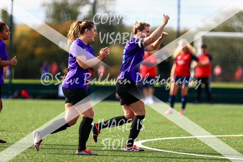 1DX30580 - 2025-10-05 FC Abbey Meads Ladies V Purton  Kingsdown FC Ladies