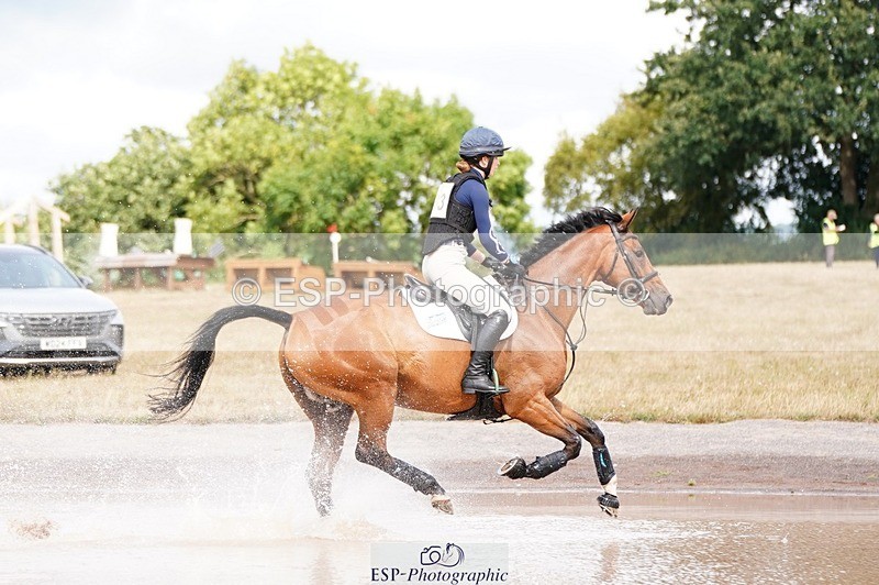 250803A-154340-16667 - O-683-Katie.Corbin-SPORTSFIELD.U2