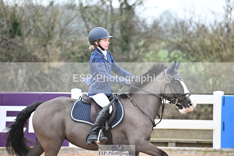 240128A-094846-00106 - Cls 1 Pony Intro 70cm