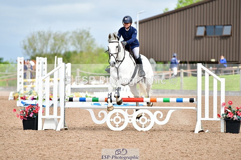 240523A-095059-00103 - Cls 9 British Novice and 90cm Open