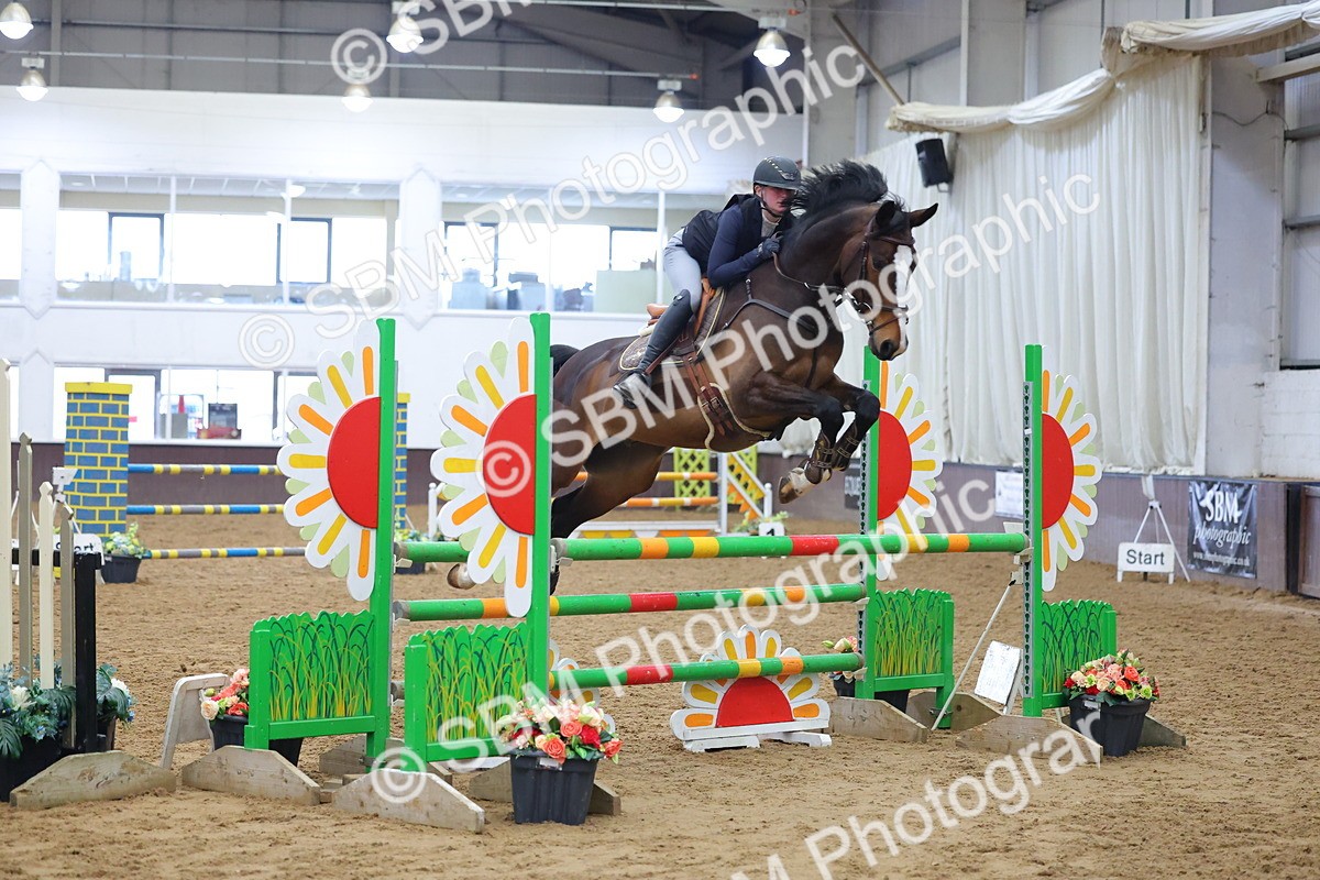 SBM_003096 - Class 8 - Senior Newcomers - 1.10m