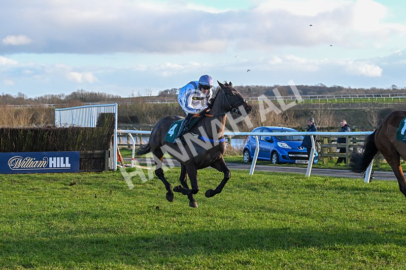 250225-Race 4-Master Breffni-8157 - Race 4