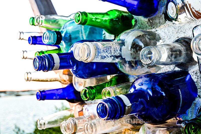 99 Bottles on the Wall III - Architecture and Sculptures