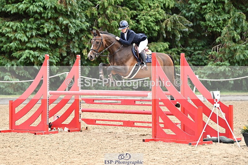 250706A-114018-18518 - Cls 48 Snr 1.05m Grand Prix