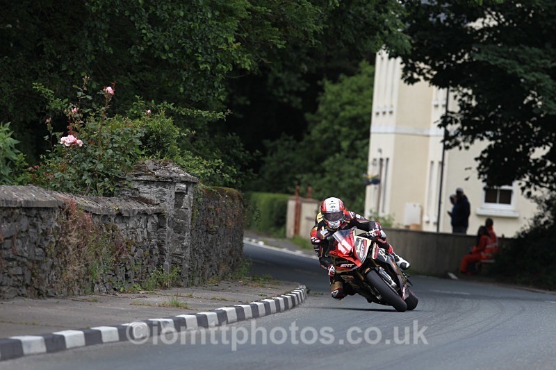  - Superstock Race