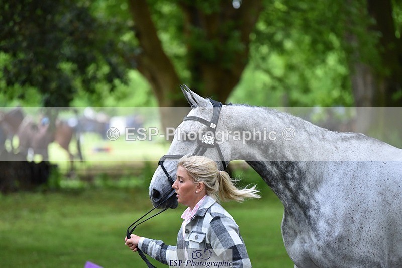 240522-165214-01217 - 226-CLONSHIRE_ON_TREND-Heidi_Coy