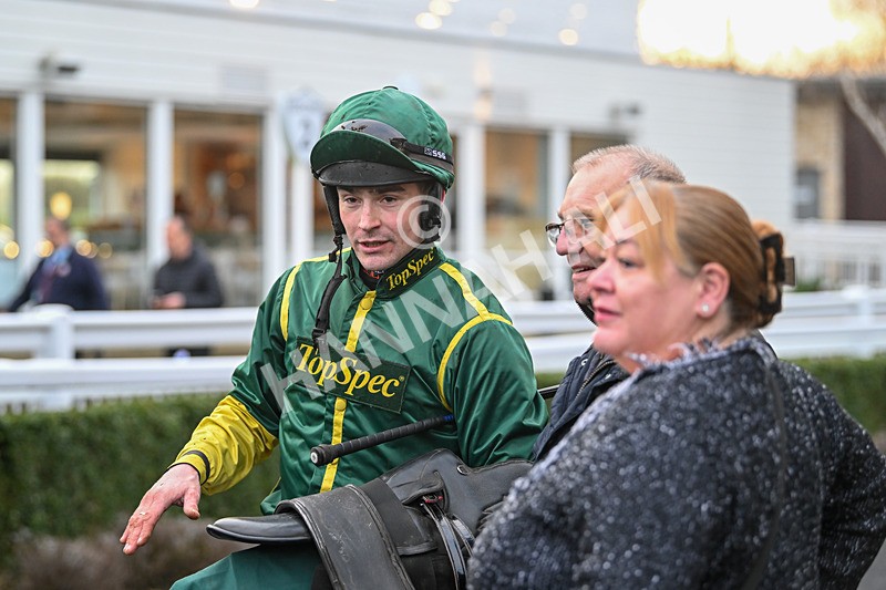 220125-Race 6-Bathgate-3701 - Race 6