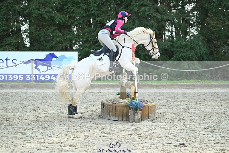 250309A-150905-01860 - Cls 03 90cm 15.05 to End