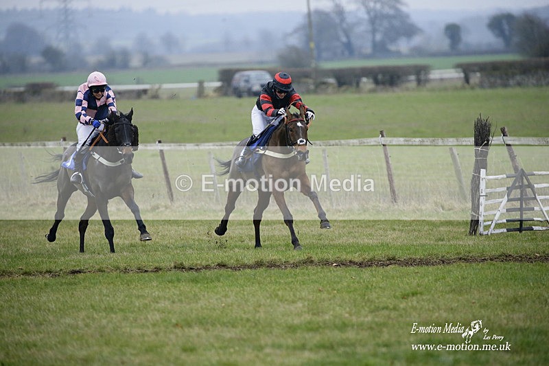 PtP 230122 247 - Cocklebarrow Races - Heythrop Hunt - 23/01/22