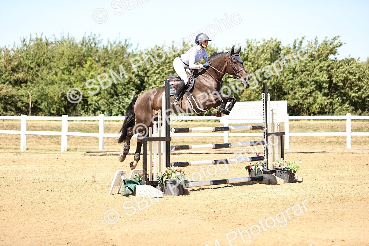 SBM_015095 - Class 16 - Senior foxhunter - 1.20m Open