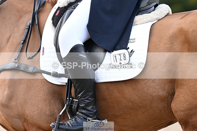 251023A-101407-01468 - B-128-Holly.Law