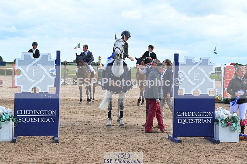 230721A-172311-08078 - Cls 10, 2 Star Big 1.45m Break to End