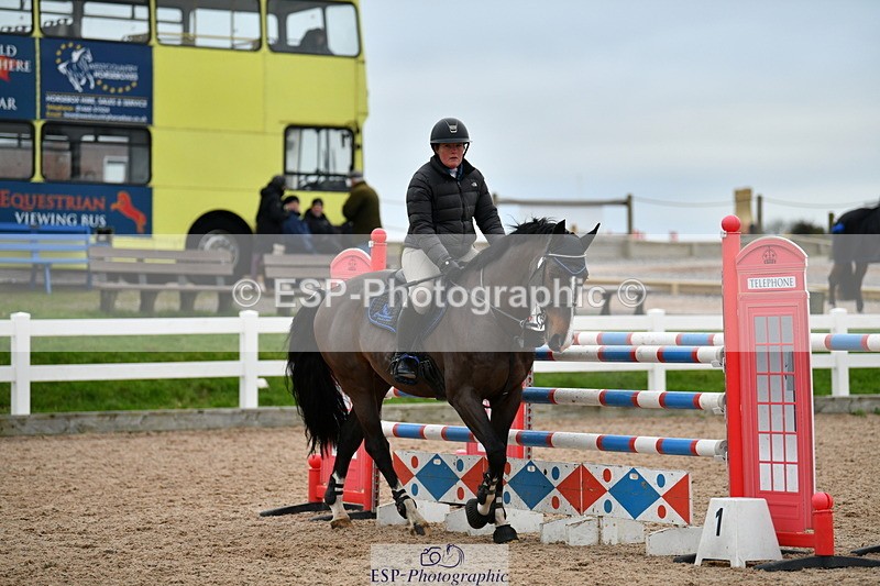 240112A-143908-01265 - Cls 6 Foxhunter and 1.20m Open