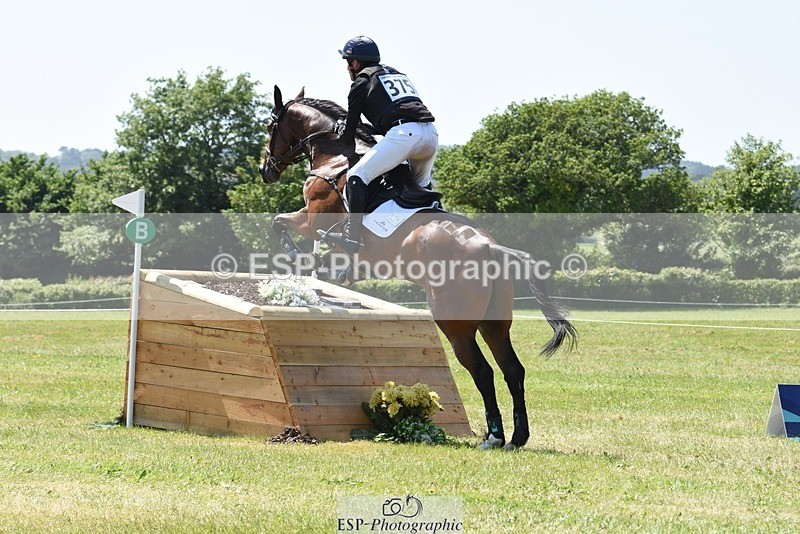 230527-135732-09395 - 375-FINLEY_DU_LOIR-Oliver_Townend-XC