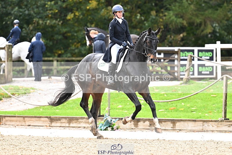 251023A-123022-02253 - B-145-Sarah.Yeaman