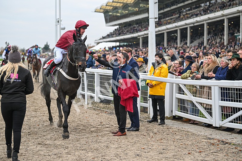 151124-Race 4-Mister Coffey-8294 - Race 4